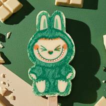 "Лабубушка" шоколад белый на палочке (зеленый декор)19г