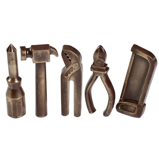 Набор инструментов из молочного шоколада