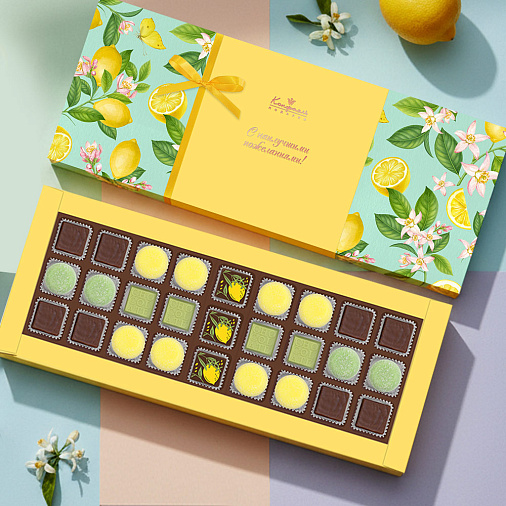 Набор конфет: суфле в горьком шоколаде, конфеты ассорти, мармелад со вкусами «Банан», «Зеленая дыня» 300г