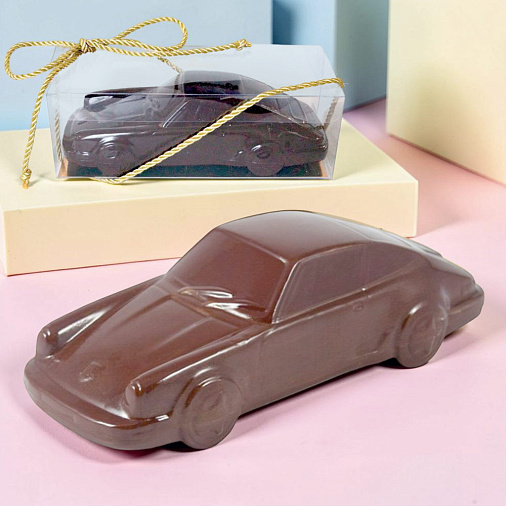 "Porsche" скульптура молочный шоколад