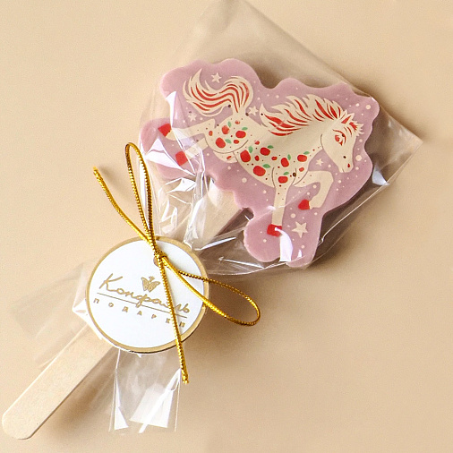 "Символ года 2026" шоколад клубничный на палочке 14г