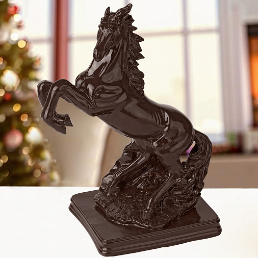"Конь на дыбах" скульптура шоколад горький 2800г