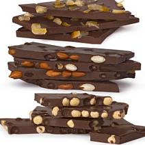 Горький шоколад с орехами и цукатами в ассортименте
